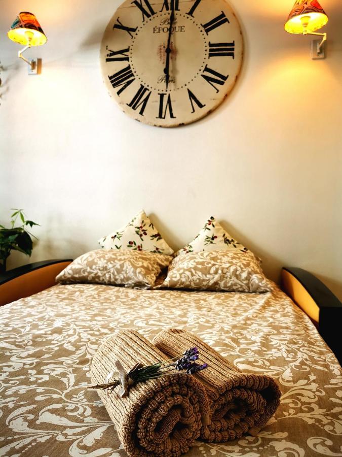 Charming Portuguese Style Apartment, For Rent 